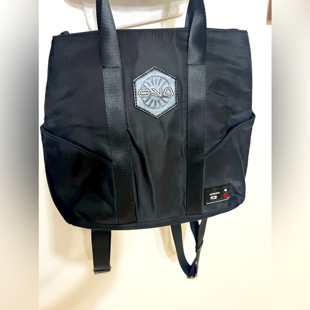 Disney Star Wars Park Purse/Backpack Great Condition